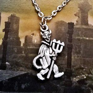 Vintage Style Old Nick Devil 3D Silver Necklace